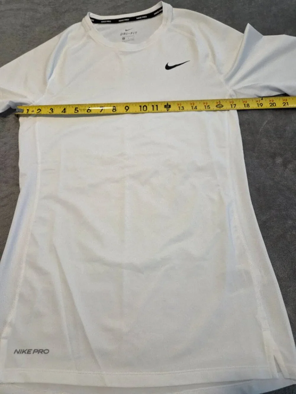 Nike Pro Men's Dri-Fit White Short Sleeve Compression Fitted Training Shirt Sz L - Picture 3 of 9